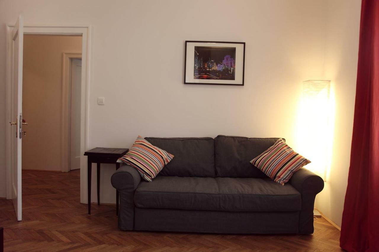 Writer'S Place Hotel Ljubljana Luaran gambar