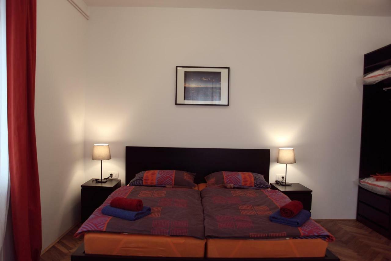 Writer'S Place Hotel Ljubljana Luaran gambar